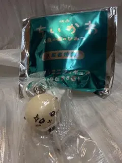 映画ちいかわ 人魚の島のひみつ 第一弾入場者特典 ラッコ チャームミニフィギュア