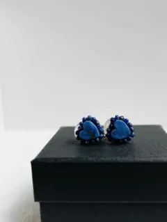 【天然石刺繍／イヤリング】 Heartラピスラズリ×つぶつぶラピスラズリ