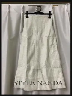 STYLE NANDA ロングスカート ホワイトのサムネイル