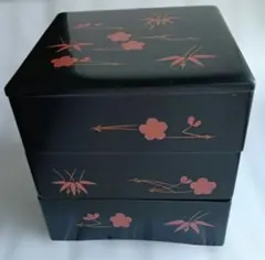 松竹梅蒔絵 重箱 三段重 ＆ ￼屠蘇セット 漆器 盆付き - メルカリ