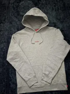 【極美品】25AW Supreme Small Box Logo フーディー 極美品】25AW Supreme Small Box Logo フーディー | Mercari