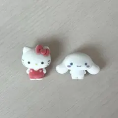 サンリオキャラクターズ　ふわふわフロッキードール　ハローキティ　シナモン