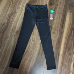 UVカットスポーツレギンス10分丈　黒