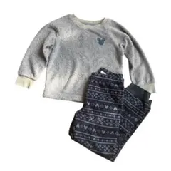 98. ミッキーマウス フリースパジャマセット UNIQLO S 110-125