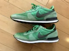 NIKE インターナショナリスト　グリーン　28.0cm