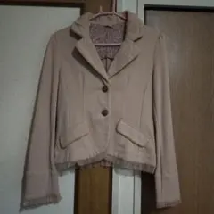 アクシーズファム テーラードジャケット フリル付き