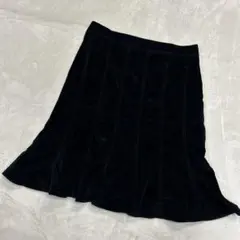 ♦︎新品同様♦︎MARELLA♦︎ブラック♦︎コーデュロイ♦︎フレアスカート ひざ丈のサムネイル