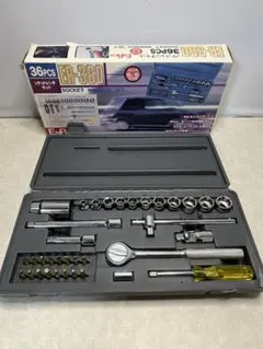 Item thumbnail for item 85cb224d-8f34-4b80-b8cc-fc0c68f3657a