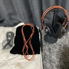 AKG K712ヘッドホンのサムネイル
