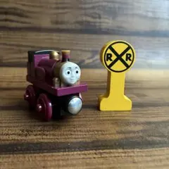 木製トーマス　レディ　標識