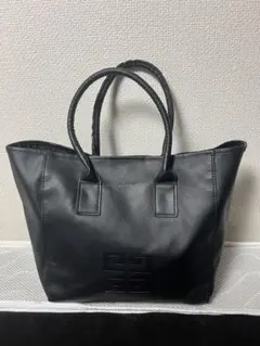 週末限定値下げ！PARFUMS GIVENCHY トートバッグ ブラック