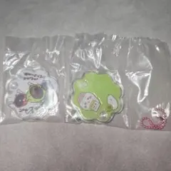 ちいかわ　きゃらシャカチャーム　２個セット