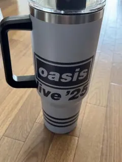 限定版オアシス「Live '25」ブルータンブラー 40オンス