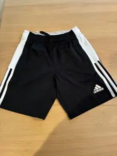 アディダス　ハーフパンツ　ジュニア　ブラック