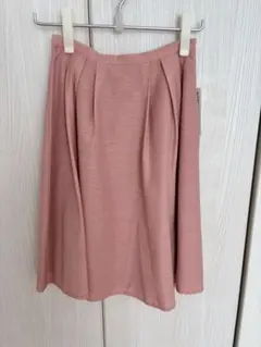 タグ付き新品未使用　ピンク フレアスカート Sサイズ