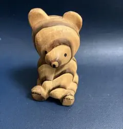 木製クマの置物