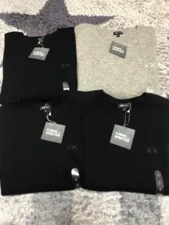 ユニクロ　KAWSコラボ　カシミヤニットセーター 4枚セット　新品未使用