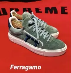 ✨極美品✨Ferragamo フェラガモ スエードスニーカー