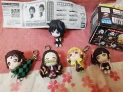 鬼滅の刃　つまんでつなげてマスコット4種類＋ケーブルアクセサリー