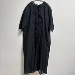 yuniユニ黒半袖ロングカーディガン　透け感のサムネイル