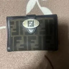 FENDI フェンディ　ズッカ柄　二つ折り財布 ブラウン ブラック