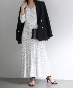 美品✨『La Totalite』マルチ フラワープリント フレア ワンピース