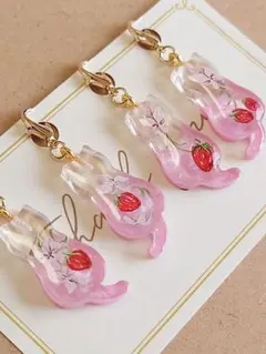 380 猫 ねこ レジンチャーム ハンドメイドチャーム 4個 ゴールド