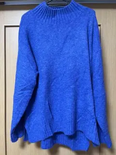 GU ハイネックリブニット 青