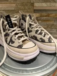 CONVERSE カモフラージュ柄 ハイカットスニーカー