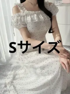 即購入OK‼️【Sサイズ】FRIFUL 春夏 ドット柄 ワンピース ホワイトのサムネイル