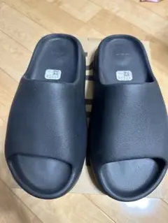 adidas YEEZY Slide 