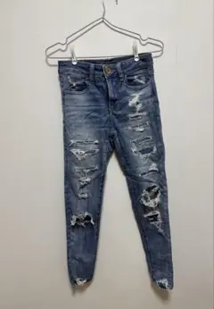 AMERICAN EAGLE ダメージ デニム スキニーのサムネイル