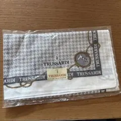 TRUSSARDI トラサルディ ハンカチ 千鳥格子