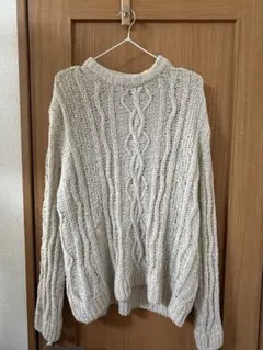 ZARA アイボリー ケーブルニットセーター