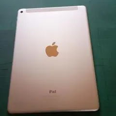 Apple iPad ゴールド 本体