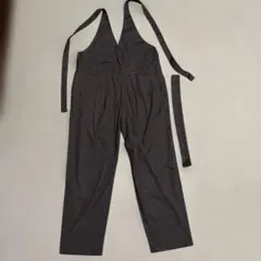 ページボーイ　グレー ストラップ付き ワイドレッグサロペット