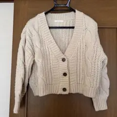 RETORO GIRL ケーブル編みショート丈ニット カーディガン　アイボリー