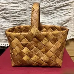 Galina ガリーナ さんの白樺かご　フィンランド　バスケット
