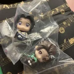 鬼滅の刃 カプセルフィギュア　竈門炭治郎　胡蝶しのぶ