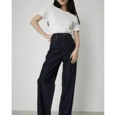 AZUL by moussy デニムパンツ ジーンズ ストレートデニム　26のサムネイル