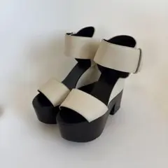 Item thumbnail for item 9765d454-0f4b-45c0-bf25-e342b8cf6b2d