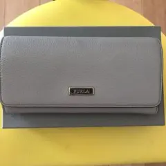 FURLA 長財布