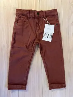 ZARA レギュラーパンツ