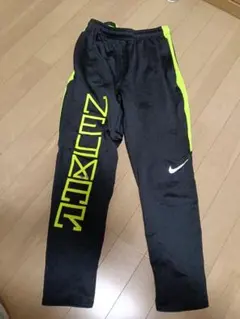 Nike トレーニングパンツ ジュニア　キッズ　ズボン　長ズボン