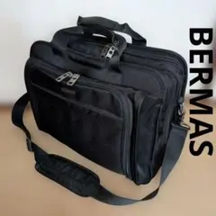 BERMAS バーマス　ビジネスバッグ　ブラック　ショルダー　拡張ポケット多数のサムネイル