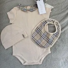 新品タグ付きバーバリーチルドレン12M