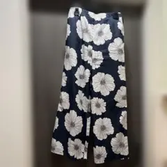 ネイビー フラワープリント ワイドパンツ② 【期間限定値下げ中】