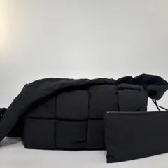 未使用/IC ボッテガヴェネタ パデッド テック ショルダーバッグ ブラック 黒のサムネイル