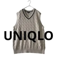 【UNIQLO】アイボリー ケーブル編み Vネック ベスト　M