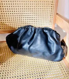 ブラック合成皮革　ハンドバッグ ショルダーバッグ